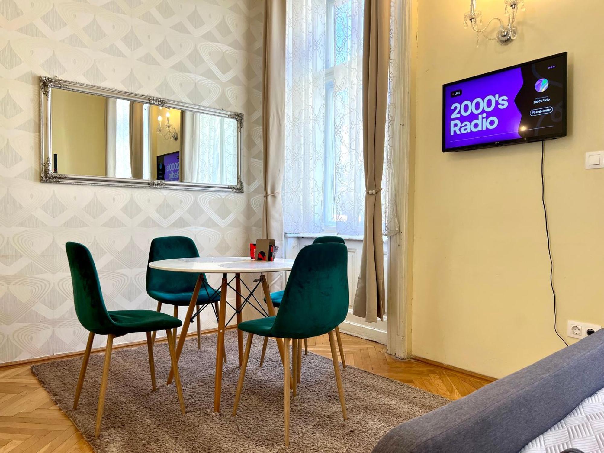N38 Apartments By Small Home Budapeşte Dış mekan fotoğraf